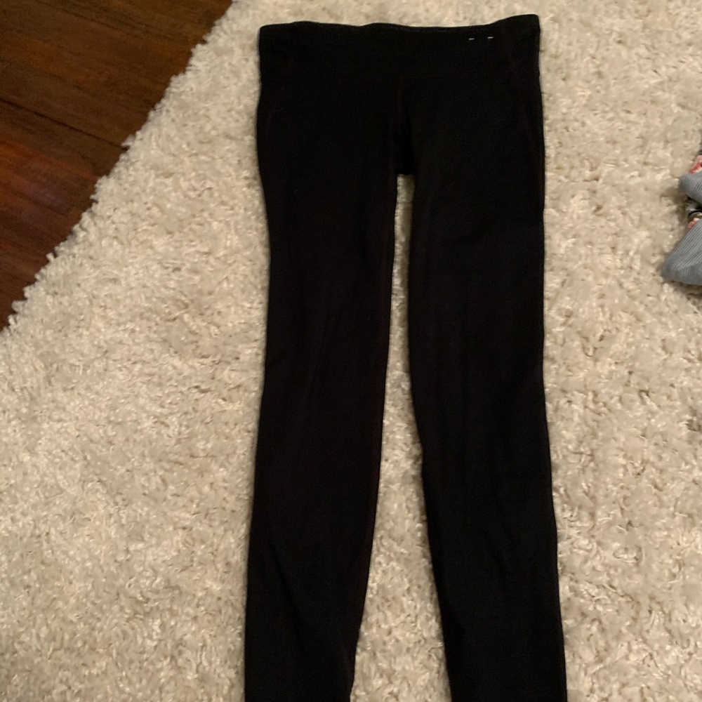 Athletic leggings
